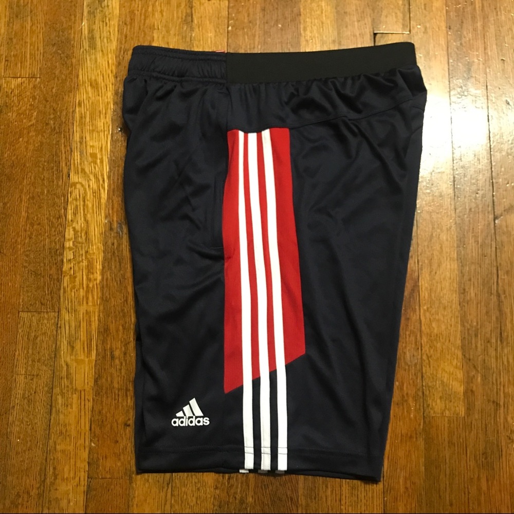 Adidas Men’s Active Shorts - Picture 5 of 8